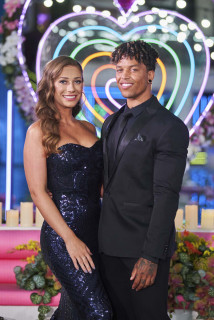 Đảo tình yêu Hoa Kỳ (Phần 3) - Love Island USA (Season 3) (2021) Đảo tình yêu Hoa Kỳ (Phần 3) - Love Island USA (Season 3) (2021)