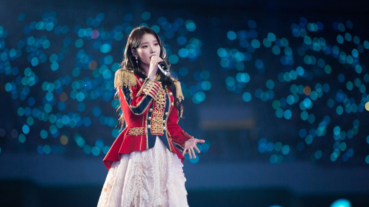 IU Concert: Thời Khắc Quý Giá - IU CONCERT : The Golden Hour